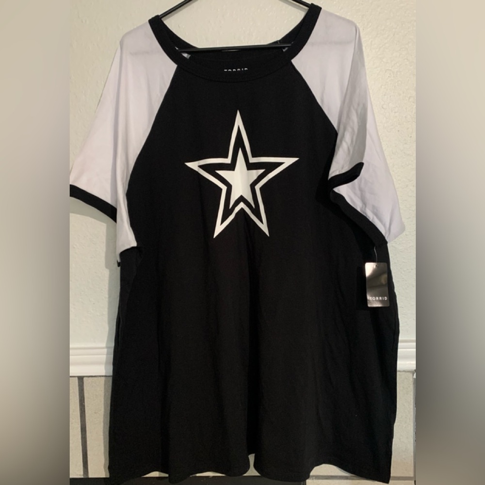 TORRID top